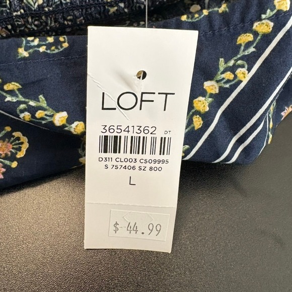 NWT LOFT Puff Sleeve Top Large Navy Floral Smocked Back Square Neck Cropped - Picture 6 of 9